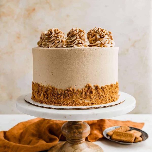 Azteca Bakery Birthday Cake
